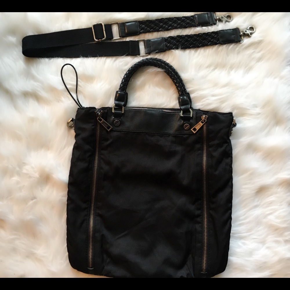 L.A.M.B. By Gwen Stefani Messenger Crossbody